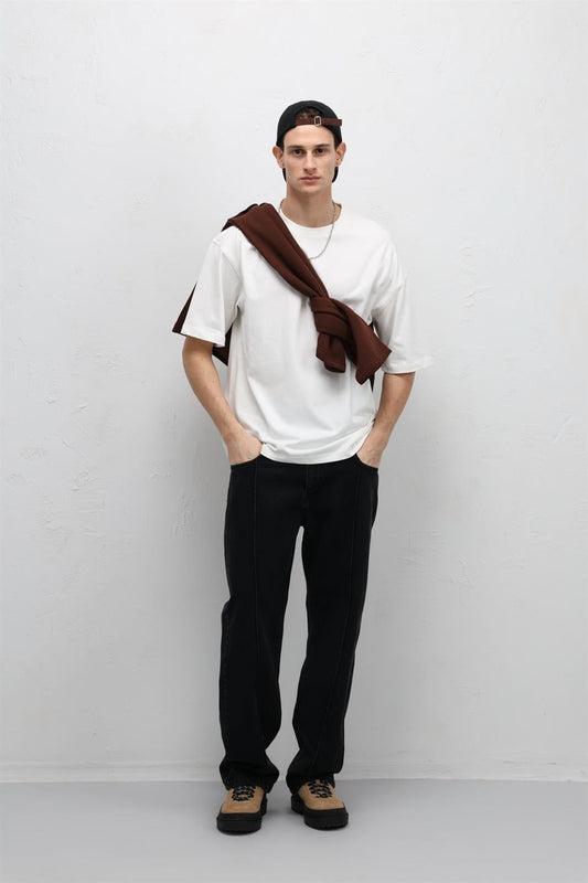Dikiş Detaylı Relaxed Fit Jean