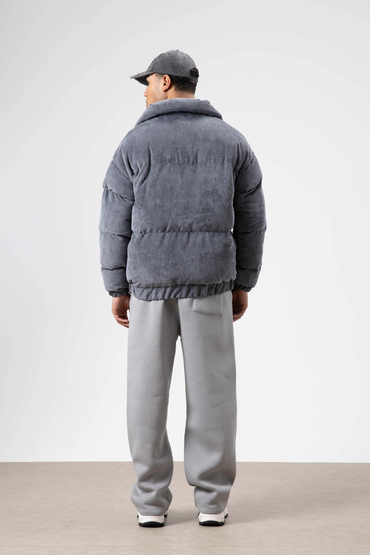 Oversize Kadife Şişme Mont