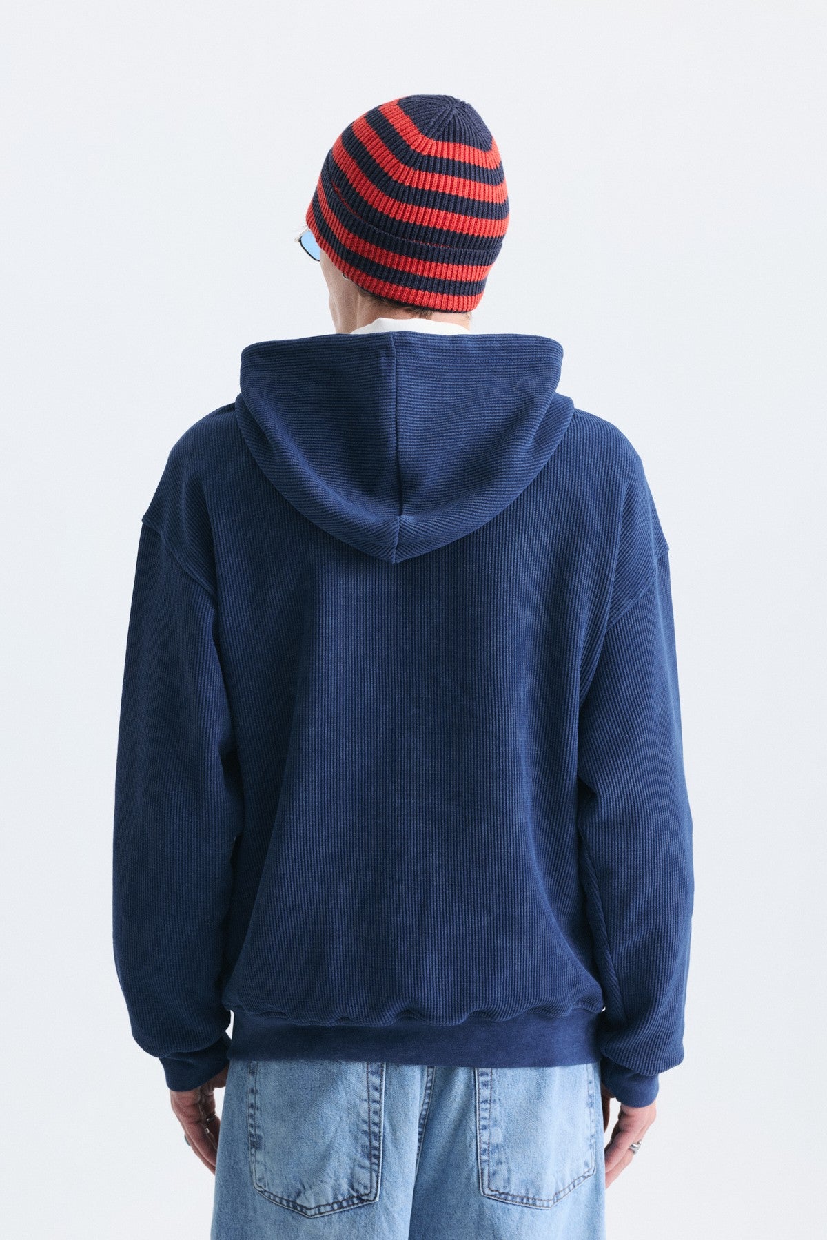 Dokulu Fermuarlı Kapüşonlu Sweatshirt