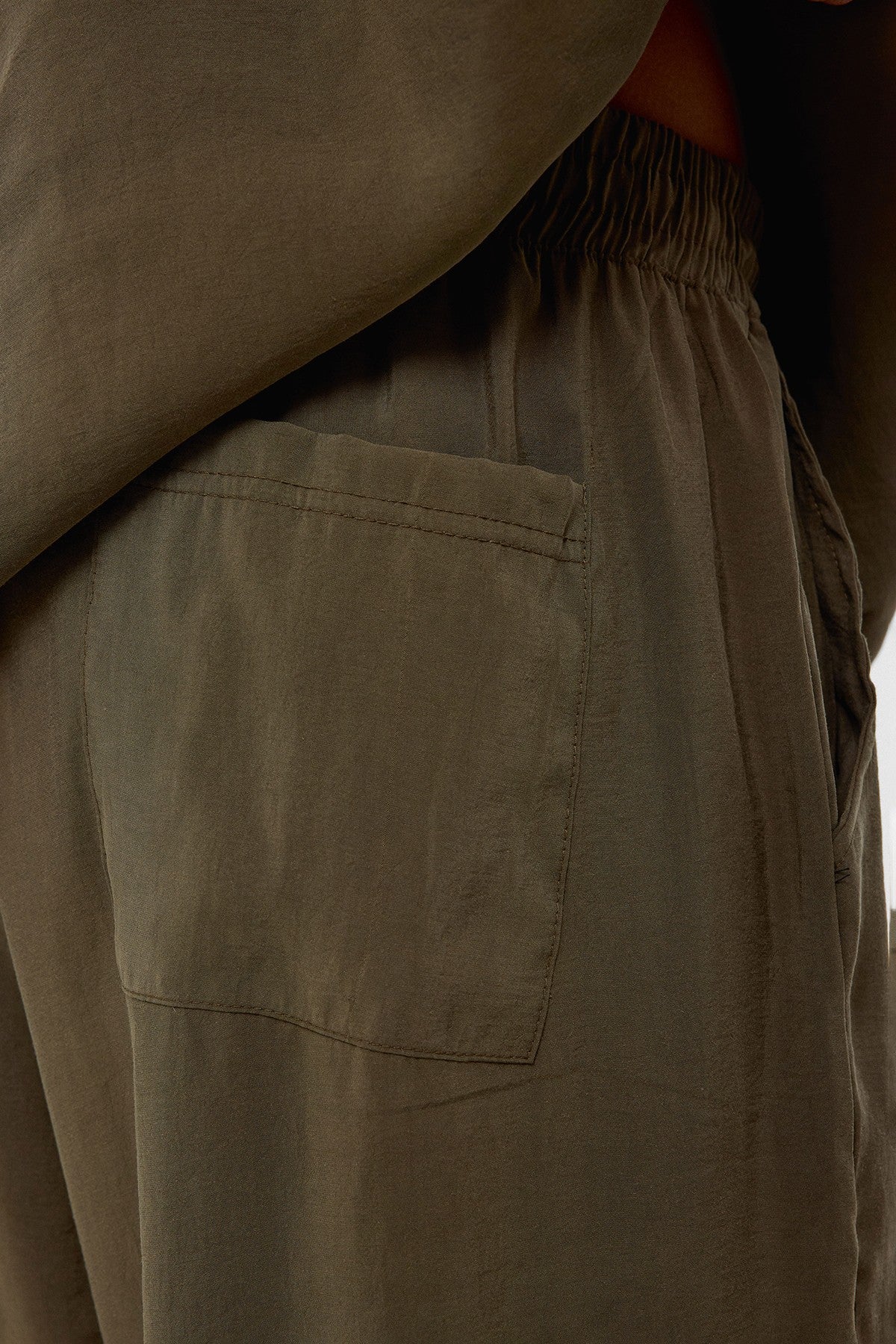 Baggy Fit Modal Kumaş Pantolon