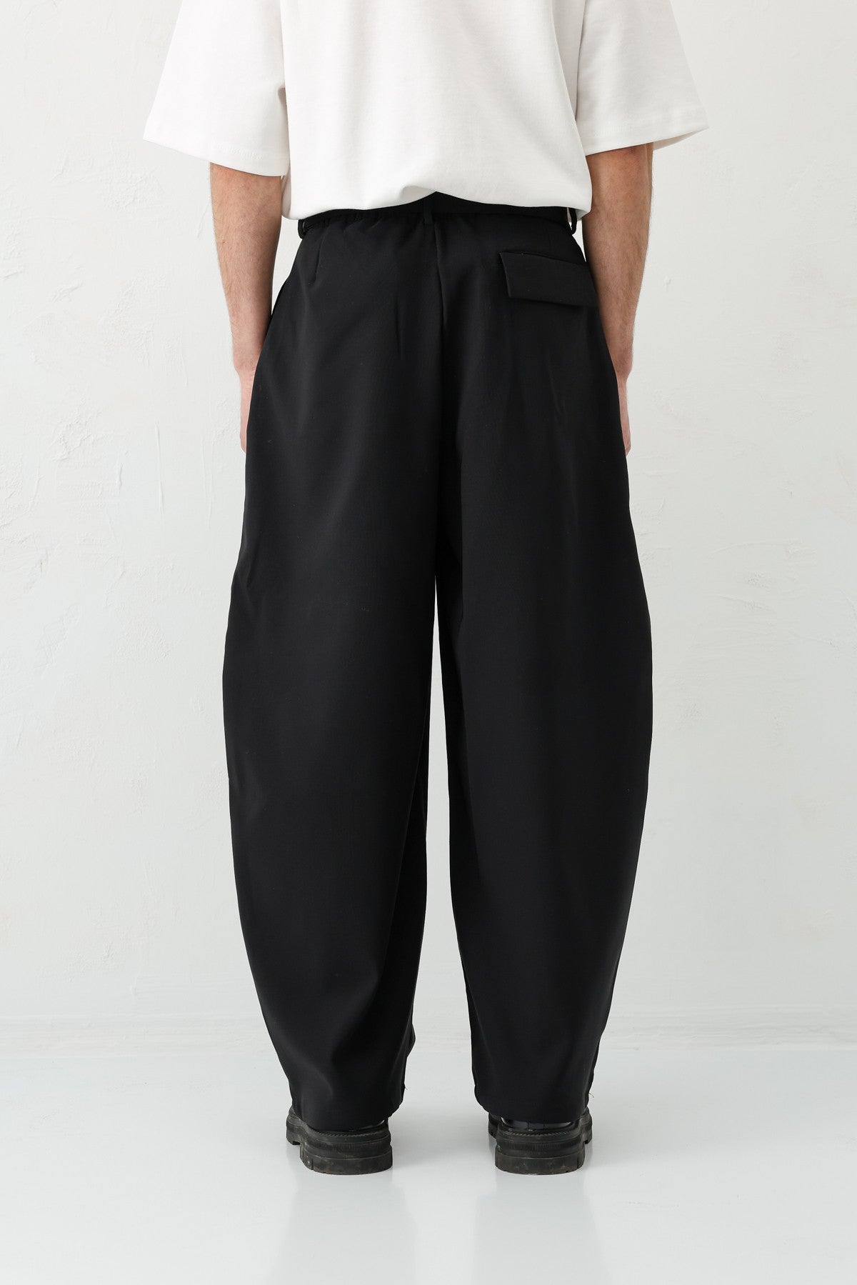 Barrel Fit Tailored Fit Kemerli Pantolon