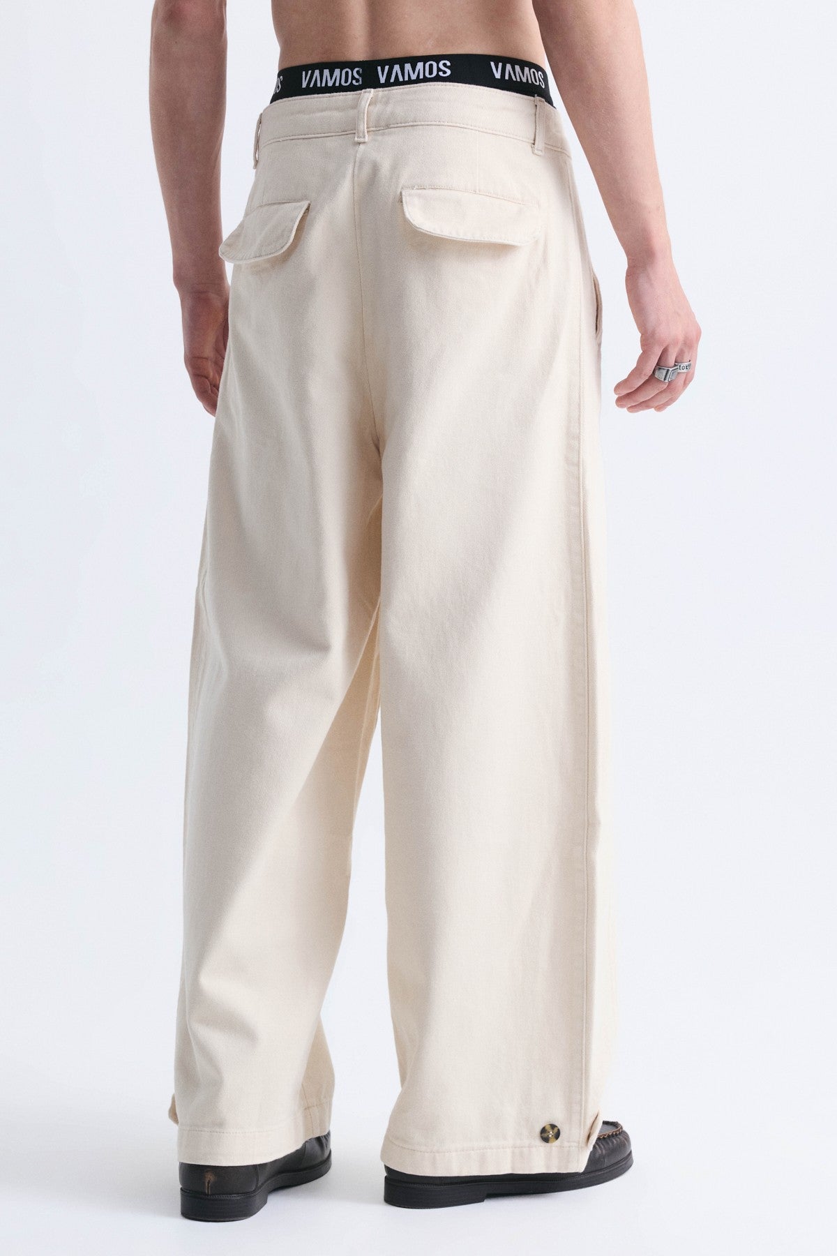 Relaxed Fit Pantolon