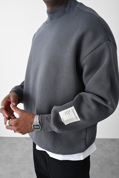 Vizon Kart Detaylı Oversize Sweatshirt