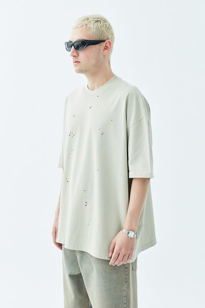 Yırtık Detaylı Oversize Tişört