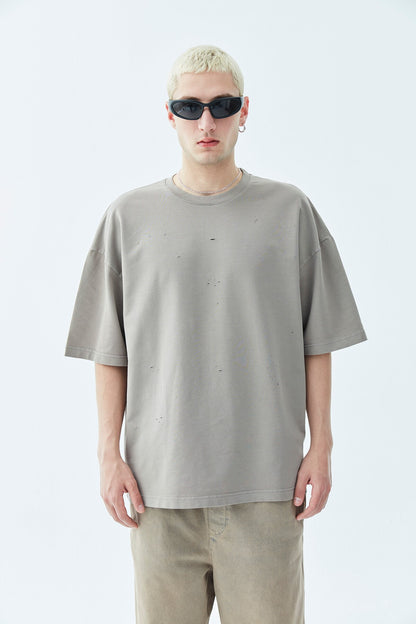 Yırtık Detaylı Oversize Tişört