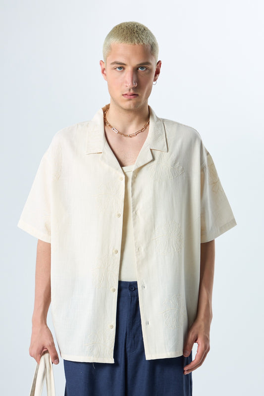 Nakış Detaylı Oversize Keten Gömlek