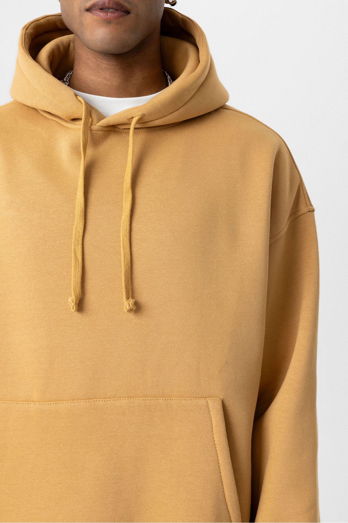 Basic Oversize Kapüşonlu Cep Detaylı Sweatshirt