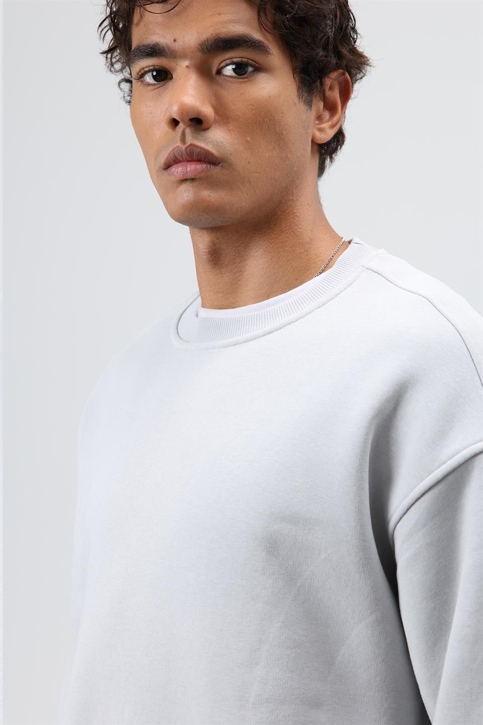 Basıc Oversize Bisiklet Yaka Sweatshirt
