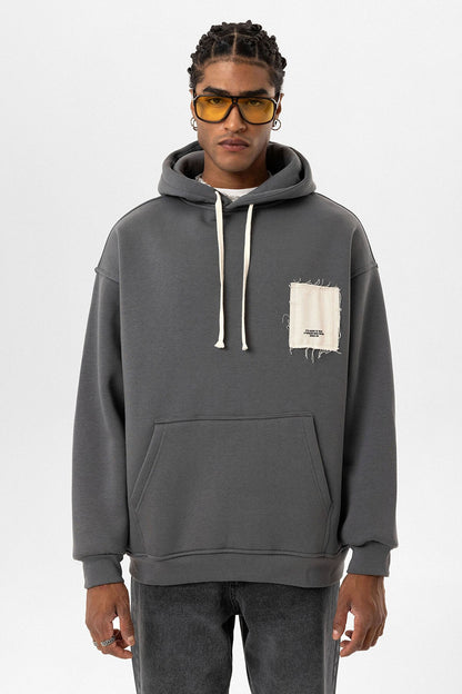 Etiket Detaylı Oversize Kapüşonlu Sweatshirt