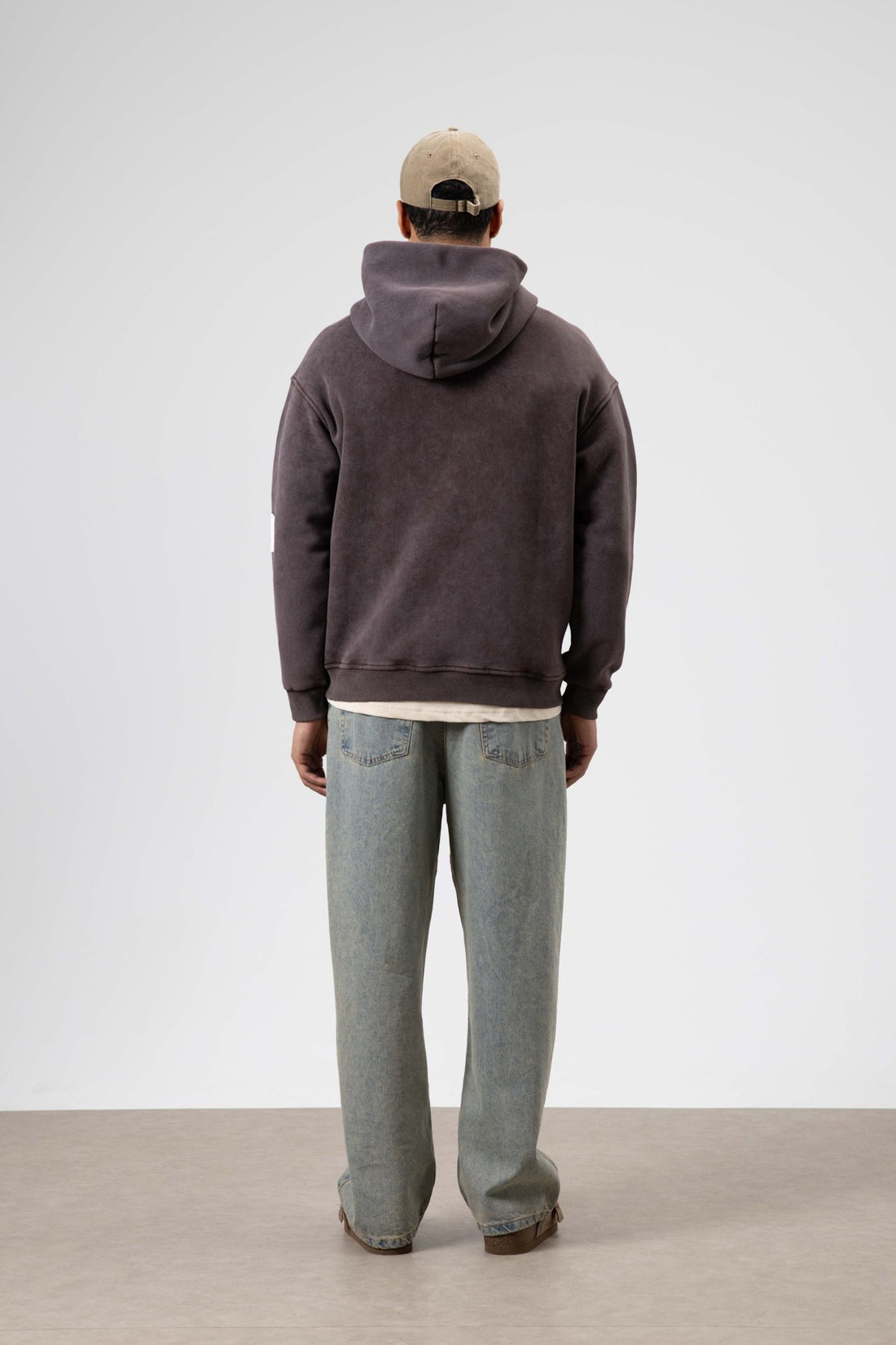 Kart Detaylı Yıkamalı Oversize Sweatshirt