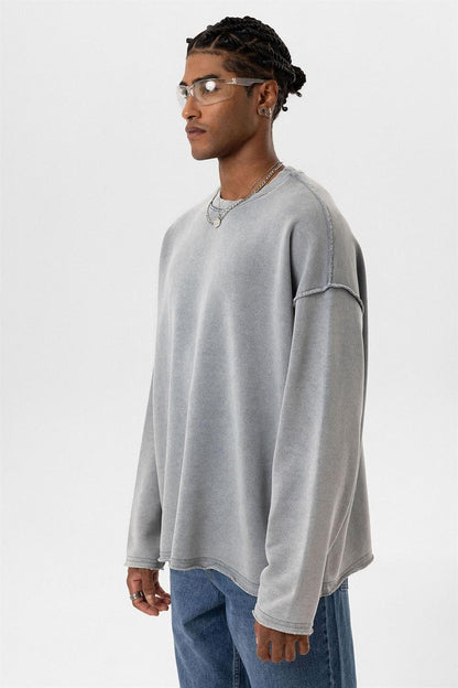 Yıkamalı Sırt Detaylı Oversize Sweatshirt
