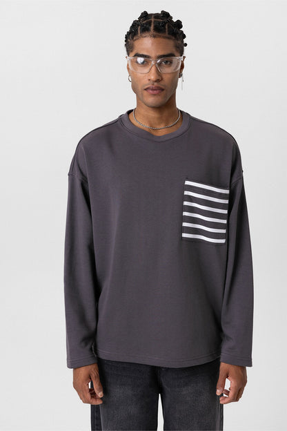 Cep Detaylı Oversize Sweatshirt