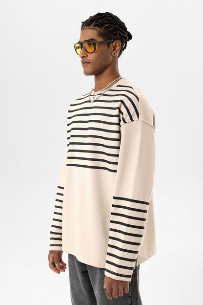 Çizgili Şerit Detaylı Oversize Sweatshirt