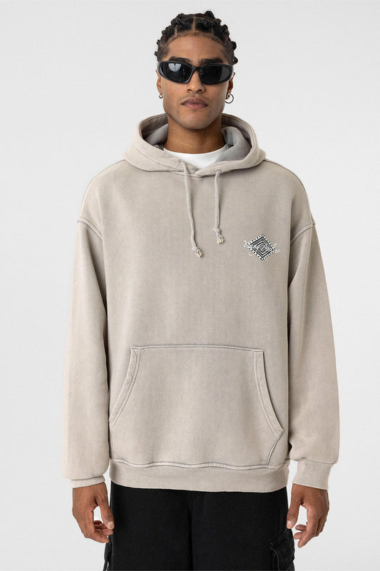 Yıkamalı Sırt Baskılı Oversize Sweatshirt