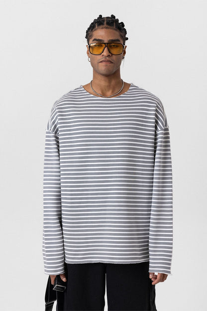 Yaka Detaylı Oversize Sweatshirt