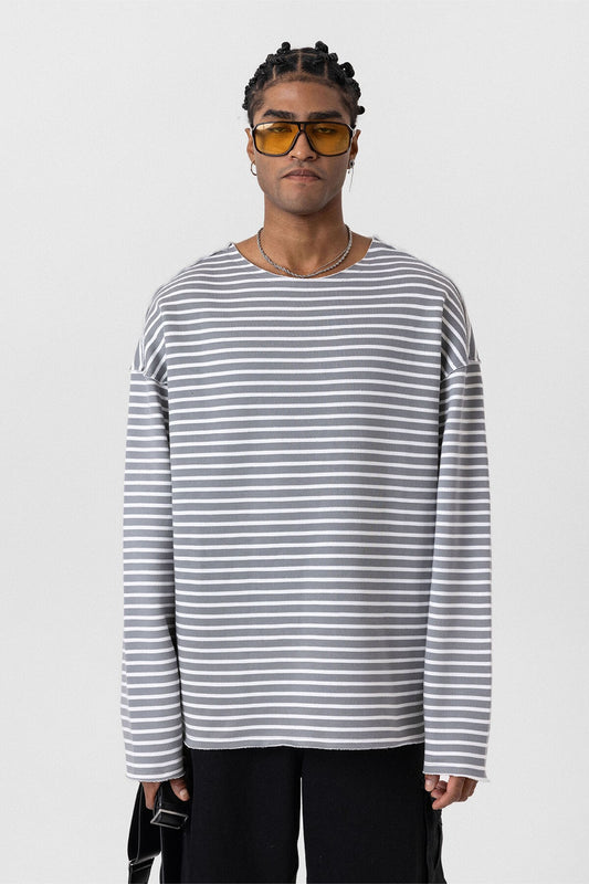 Yaka Detaylı Oversize Sweatshirt