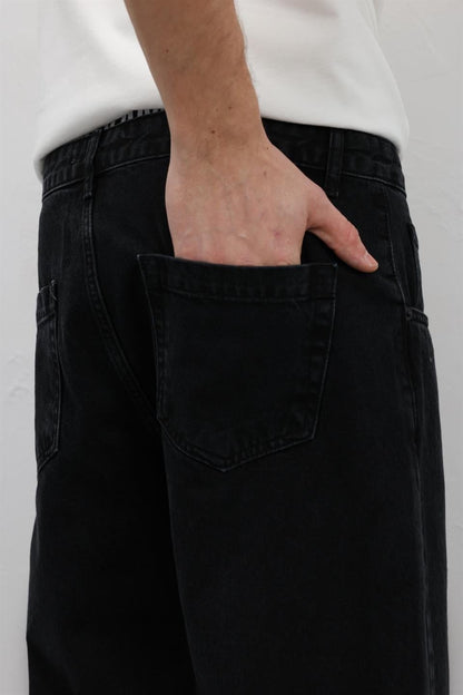Dikiş Detaylı Relaxed Fit Jean