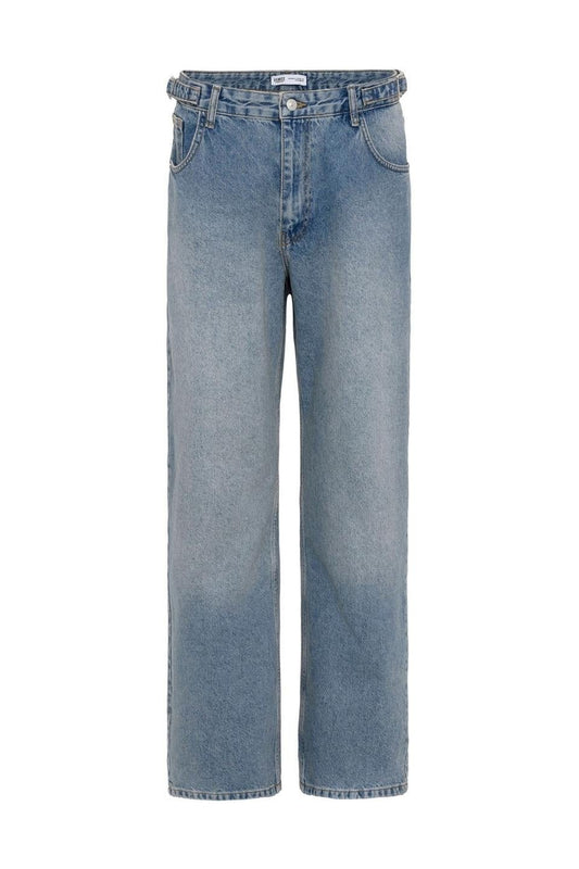 Relaxed Fit Jean