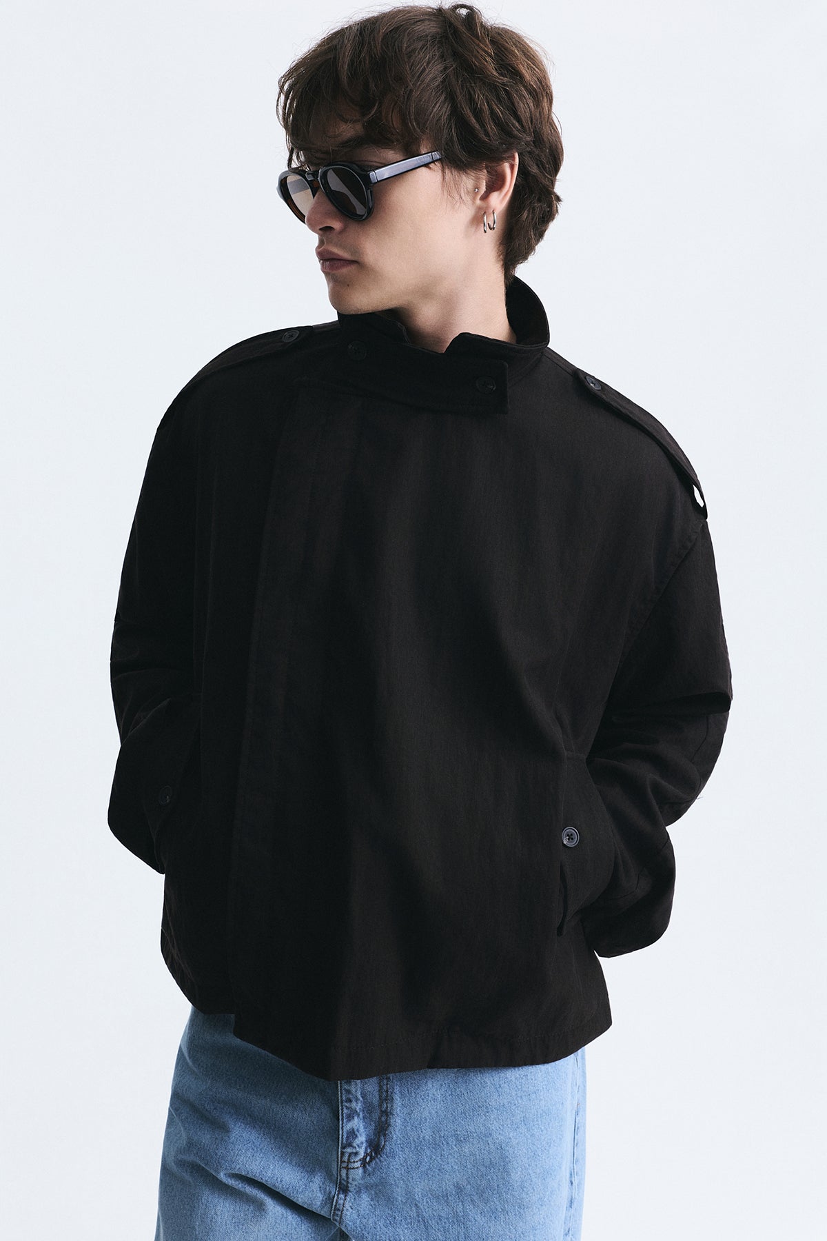 Oversize Düğmeli Dik Yaka Mont