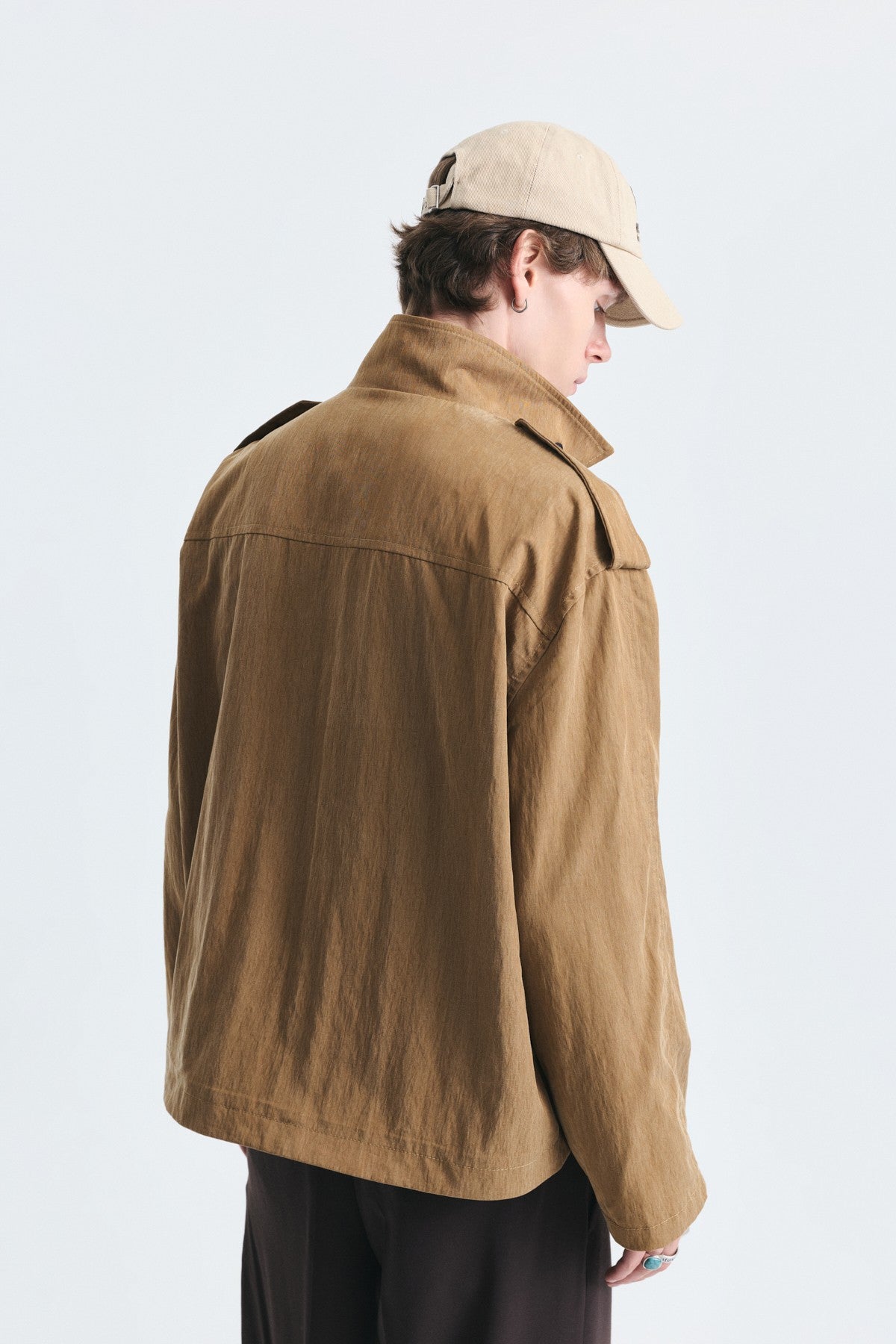 Oversize Düğmeli Dik Yaka Mont