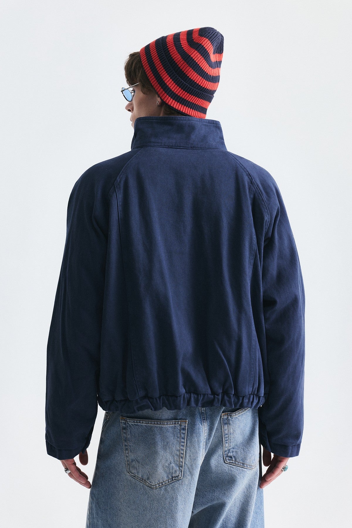 Dik Yaka Gizli Düğme Mont