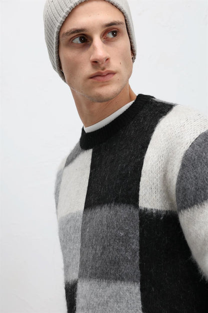 Oversize Kare Desenli Triko Kazak