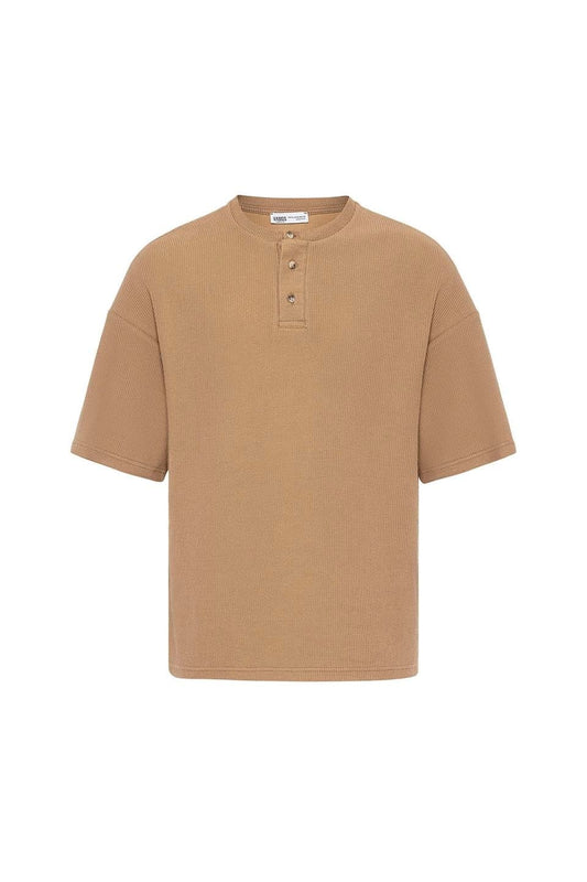 Düğmeli Yaka Oversize Tişört