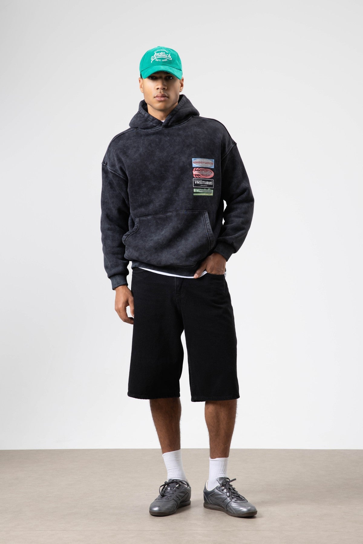 Oversize Yıkamalı Baskılı Kapüşonlu Sweatshirt V70-102