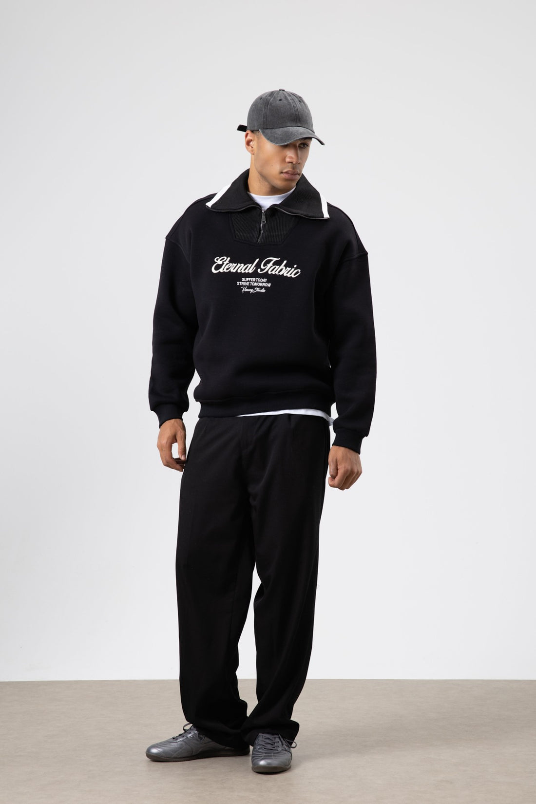 Oversize Fermuarlı Yaka Sweatshirt
