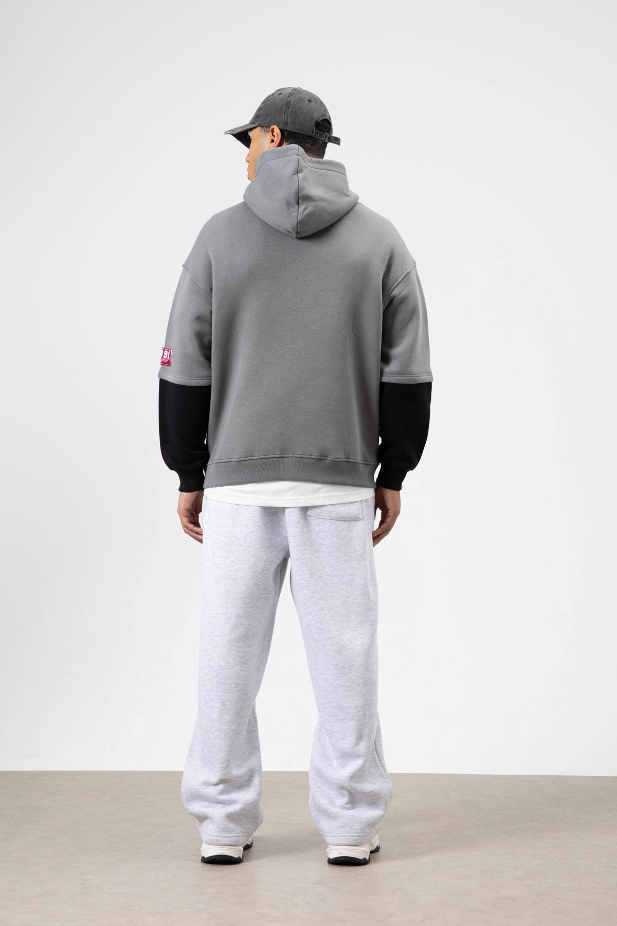 Oversize Baskılı Kapüşonlu Sweatshirt Füme