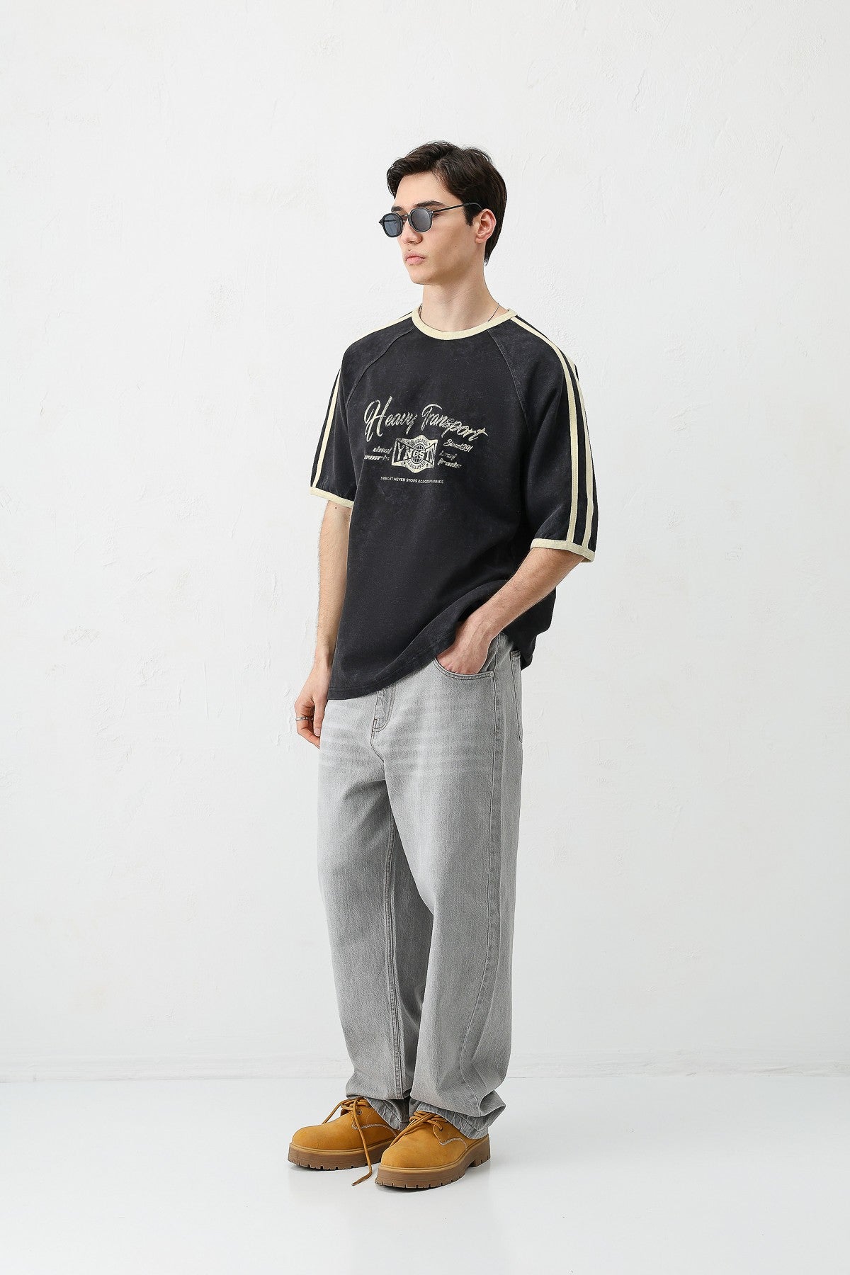 T-SHIRT WASHED REGLAN KOL