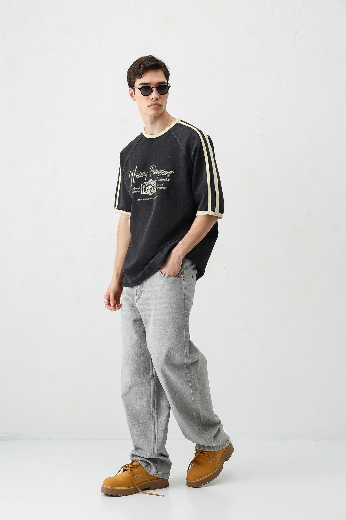T-SHIRT WASHED REGLAN KOL