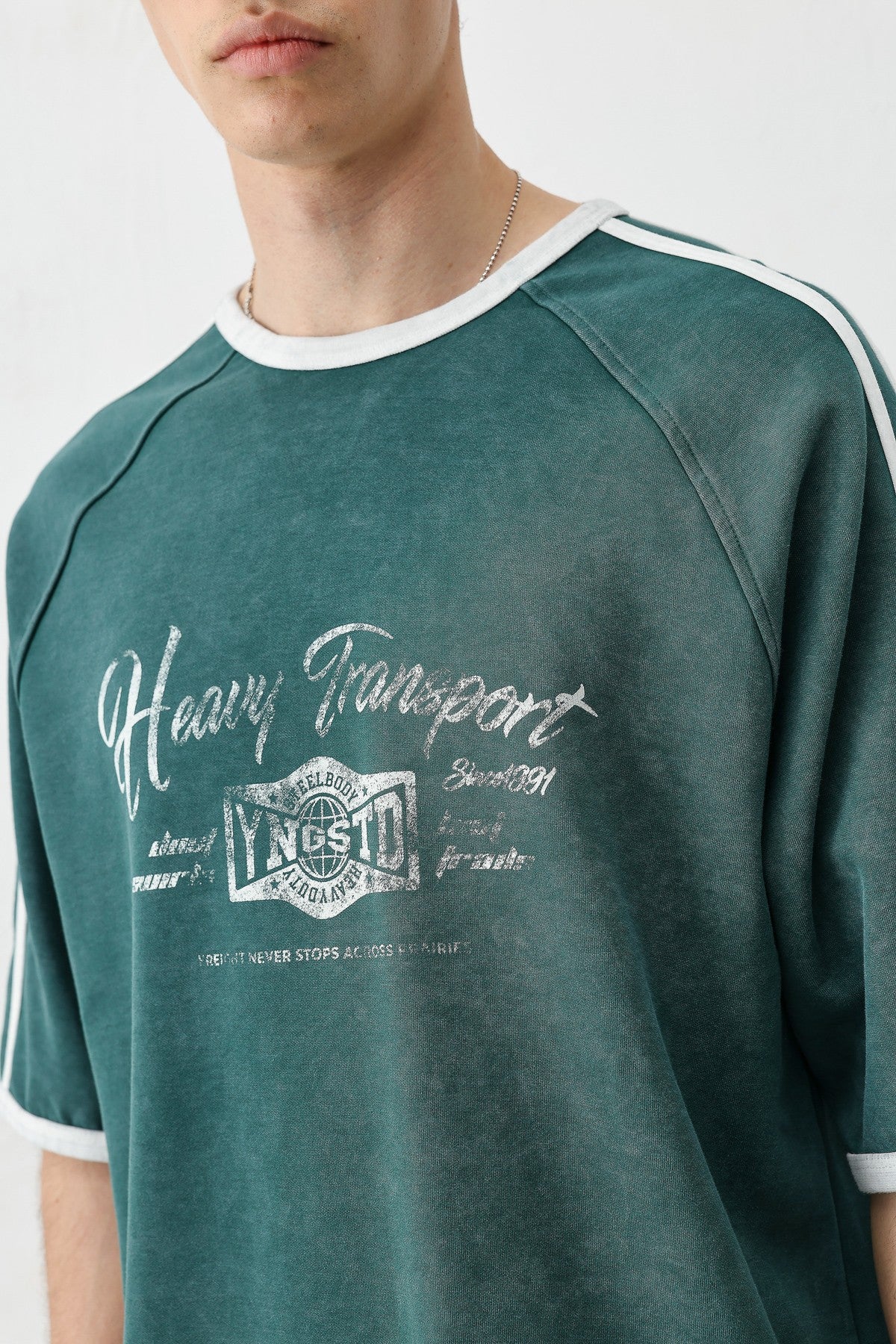 T-SHIRT WASHED REGLAN KOL