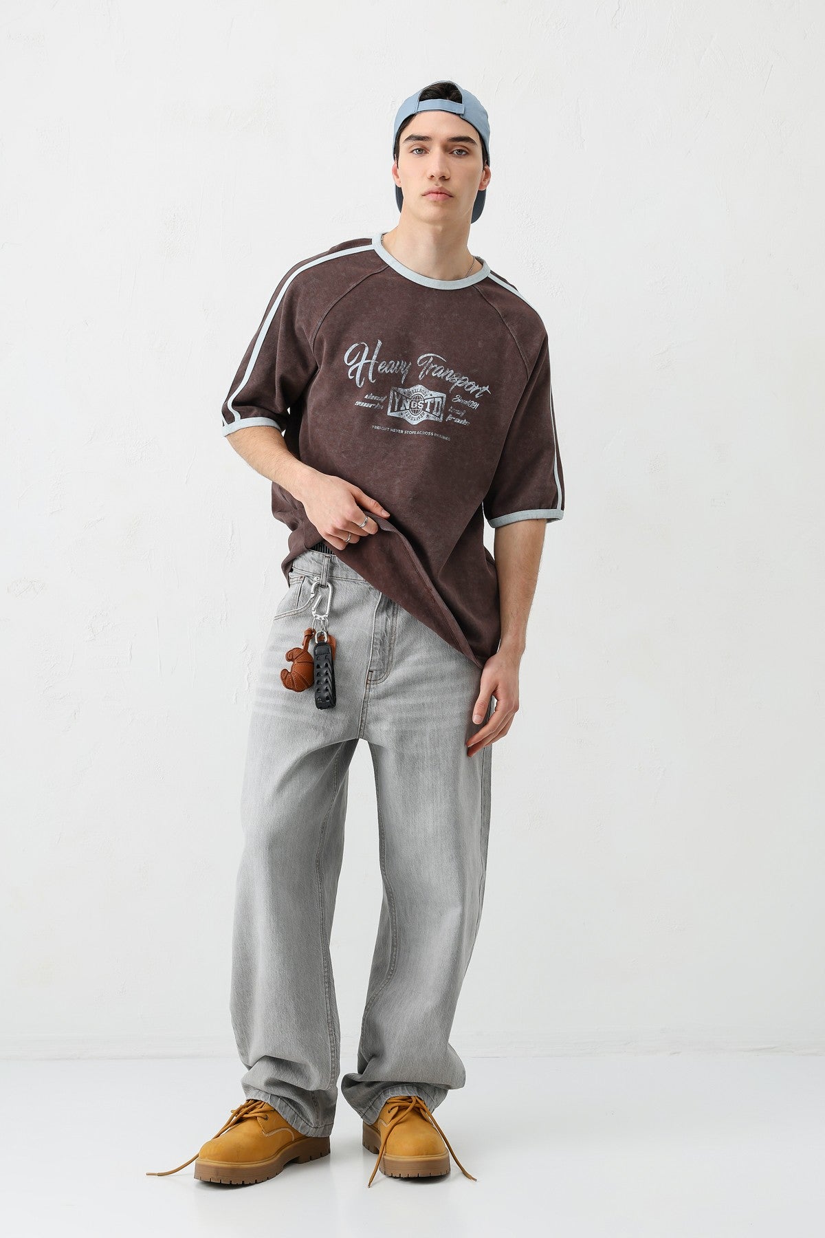 T-SHIRT WASHED REGLAN KOL