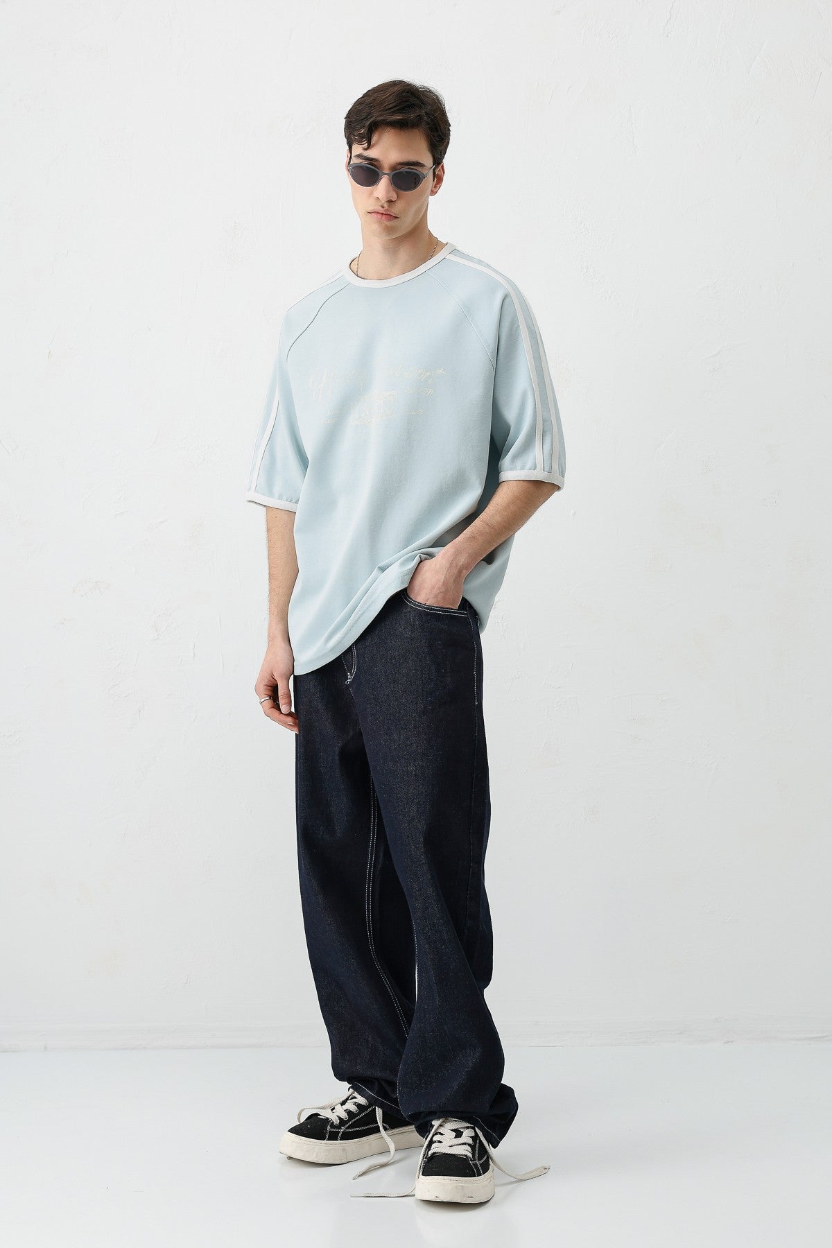 T-SHIRT WASHED REGLAN KOL