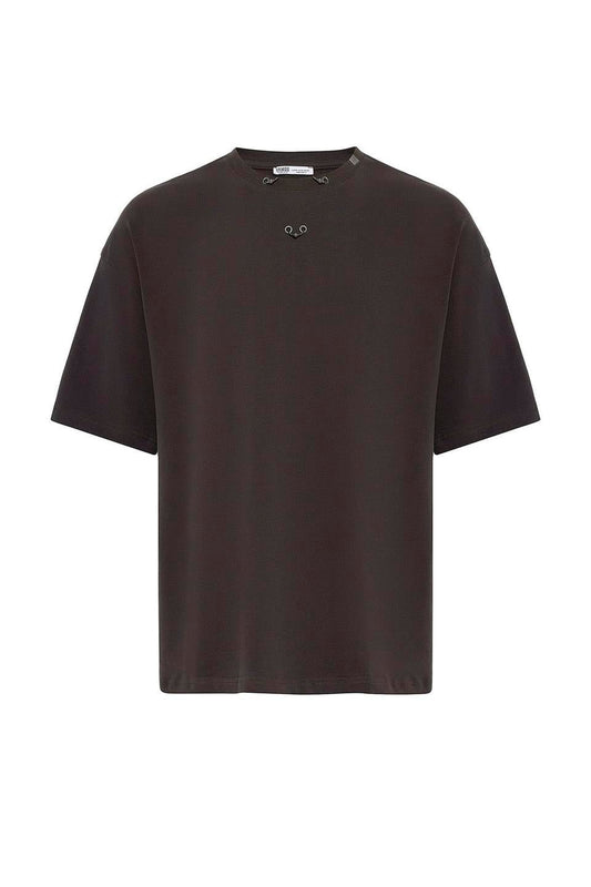 Oversize Metal Halka Detaylı Tişört