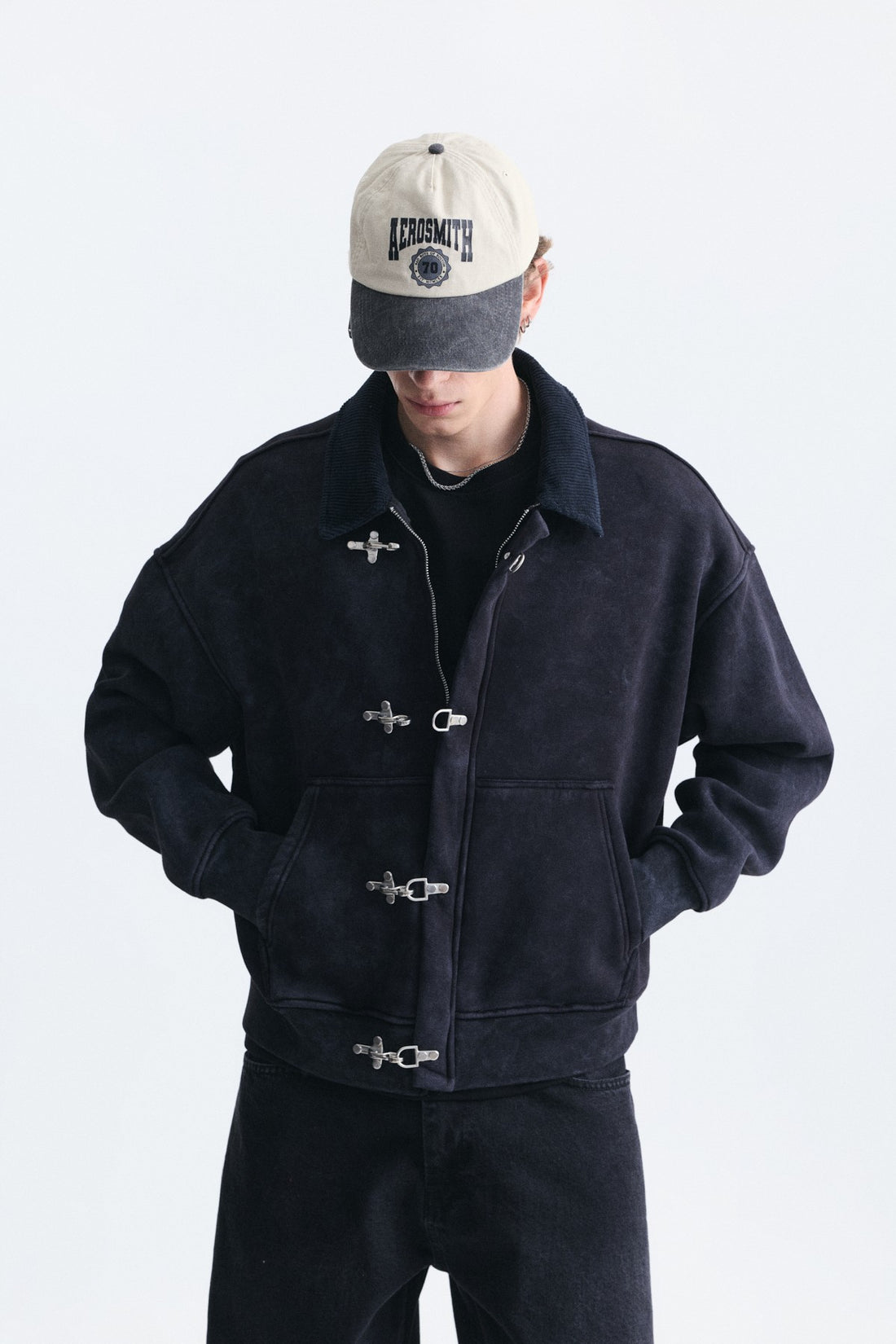 Metal Süslü Düğme Kapama Sweatshirt