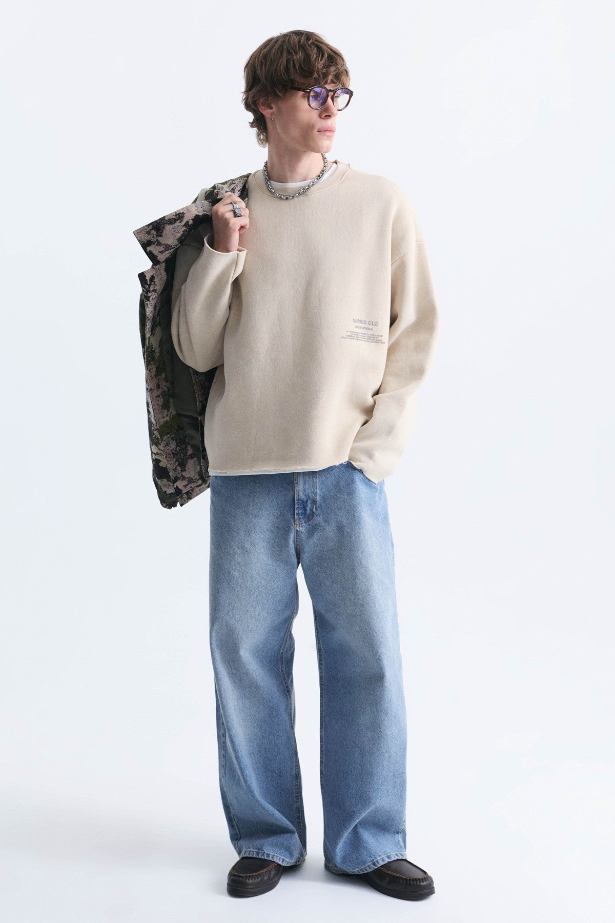 Boxy Fit Sweatshirt