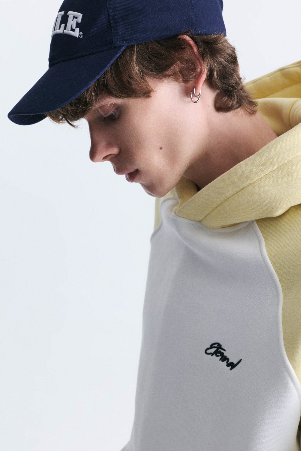 Renk Bloklu Kapüşonlu Sweatshirt
