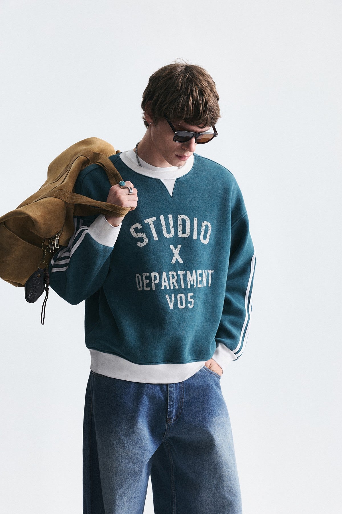 Kontrast Yaka Oversize Sweatshirt