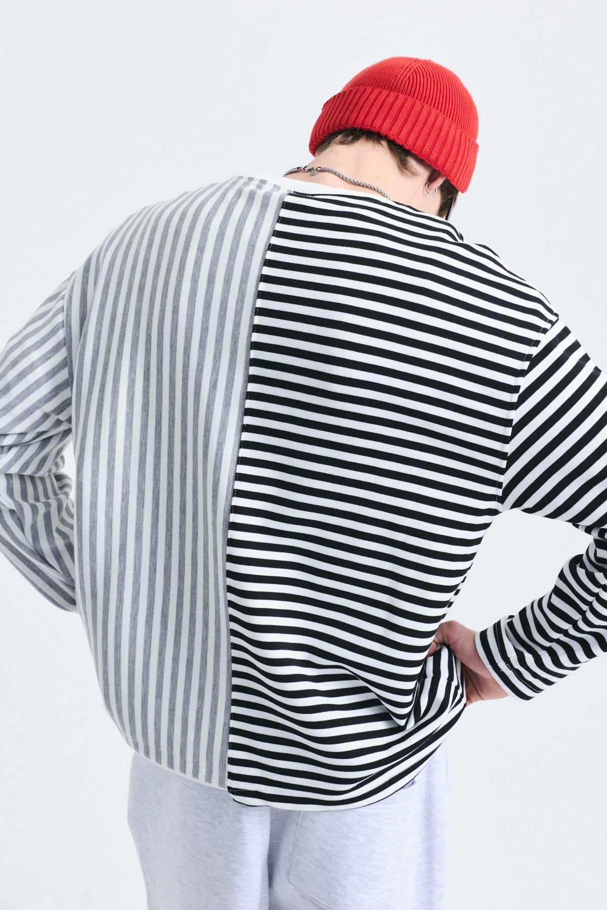Çift Renk Çizgili Sweatshirt