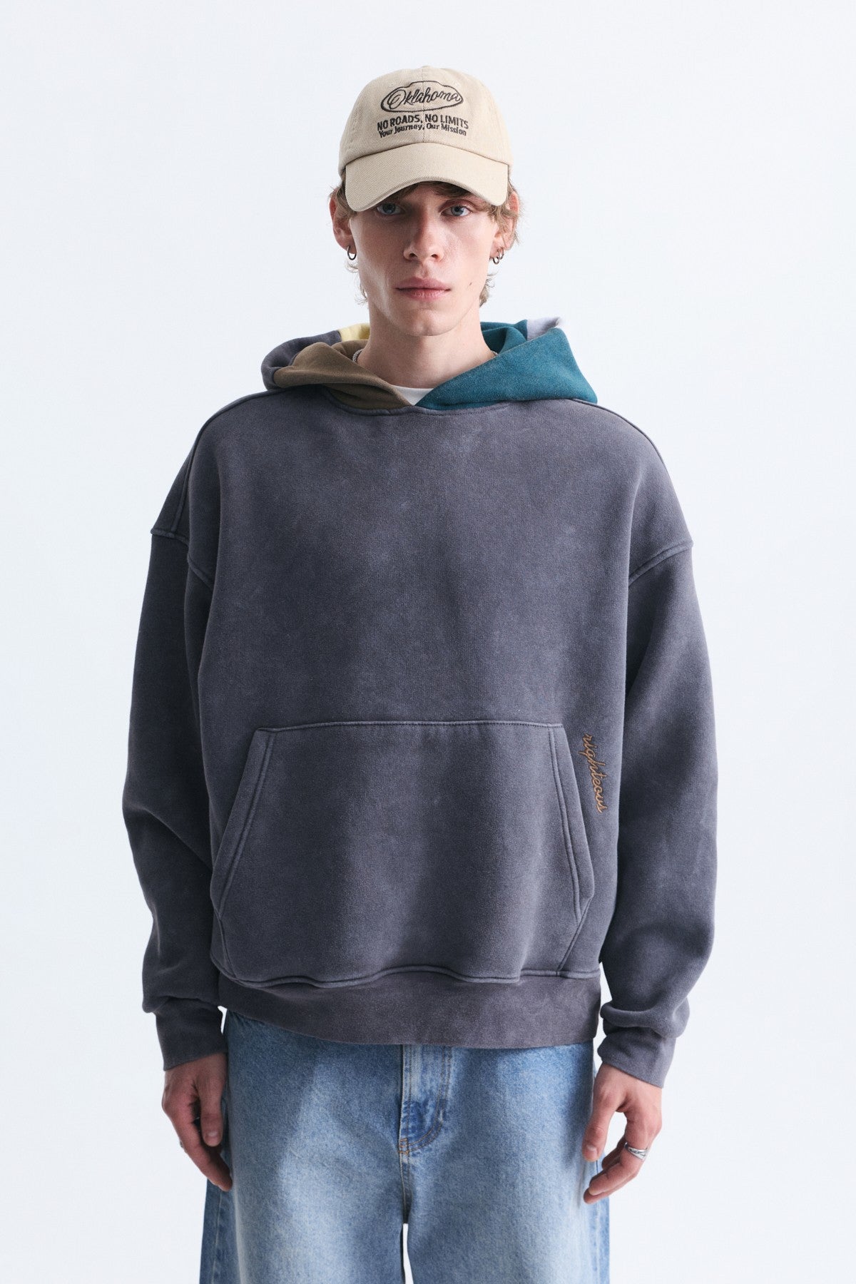 Boxy Fit Kapüşonlu Sweatshirt
