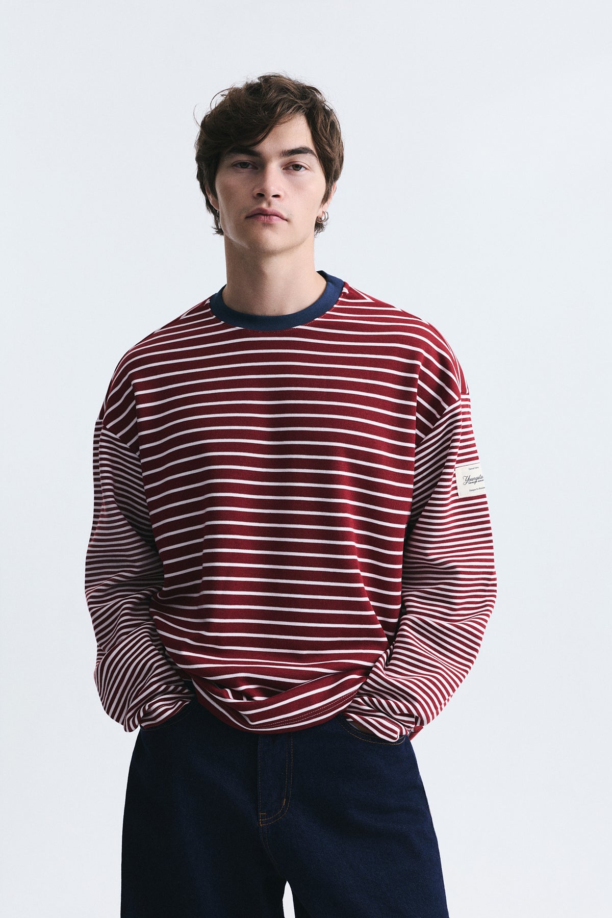Kontrast Yaka Çizgili Sweatshirt