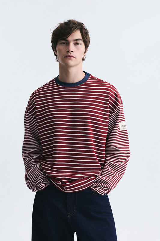 Kontrast Yaka Çizgili Sweatshirt