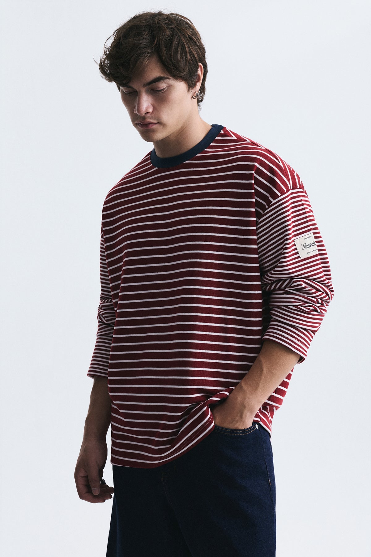 Kontrast Yaka Çizgili Sweatshirt