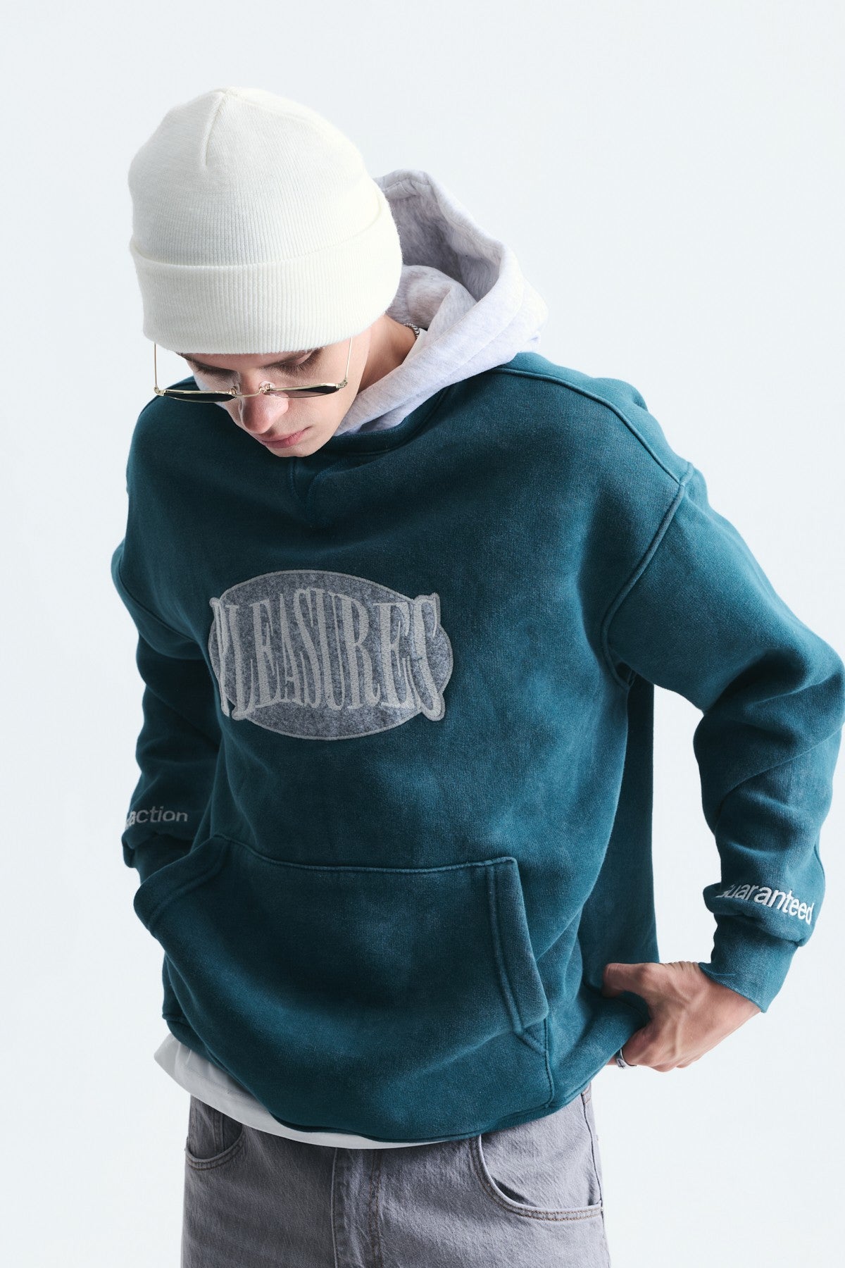 Oversize Baskılı Kapüşonlu Sweatshirt V70-266