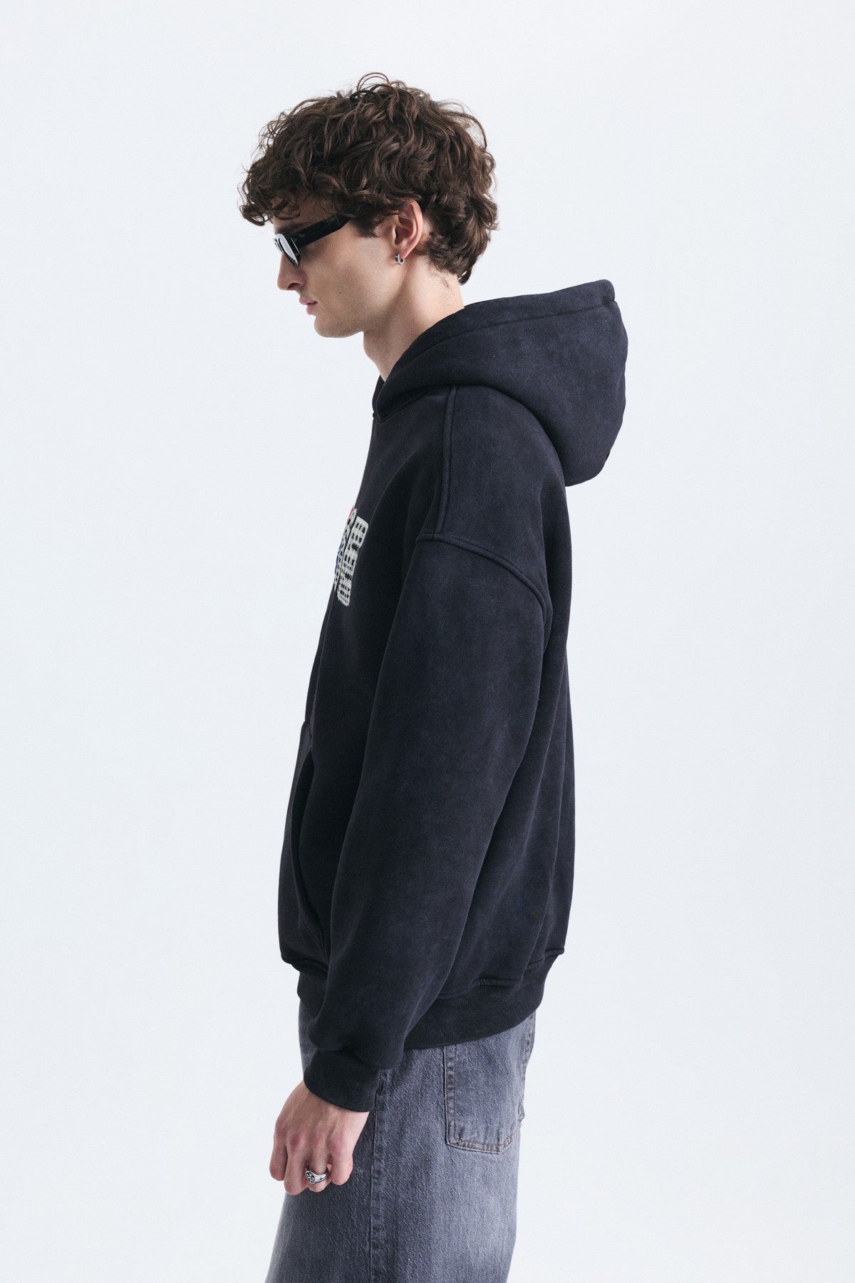 Nakışlı Oversize Kapüşonlu Sweatshirt