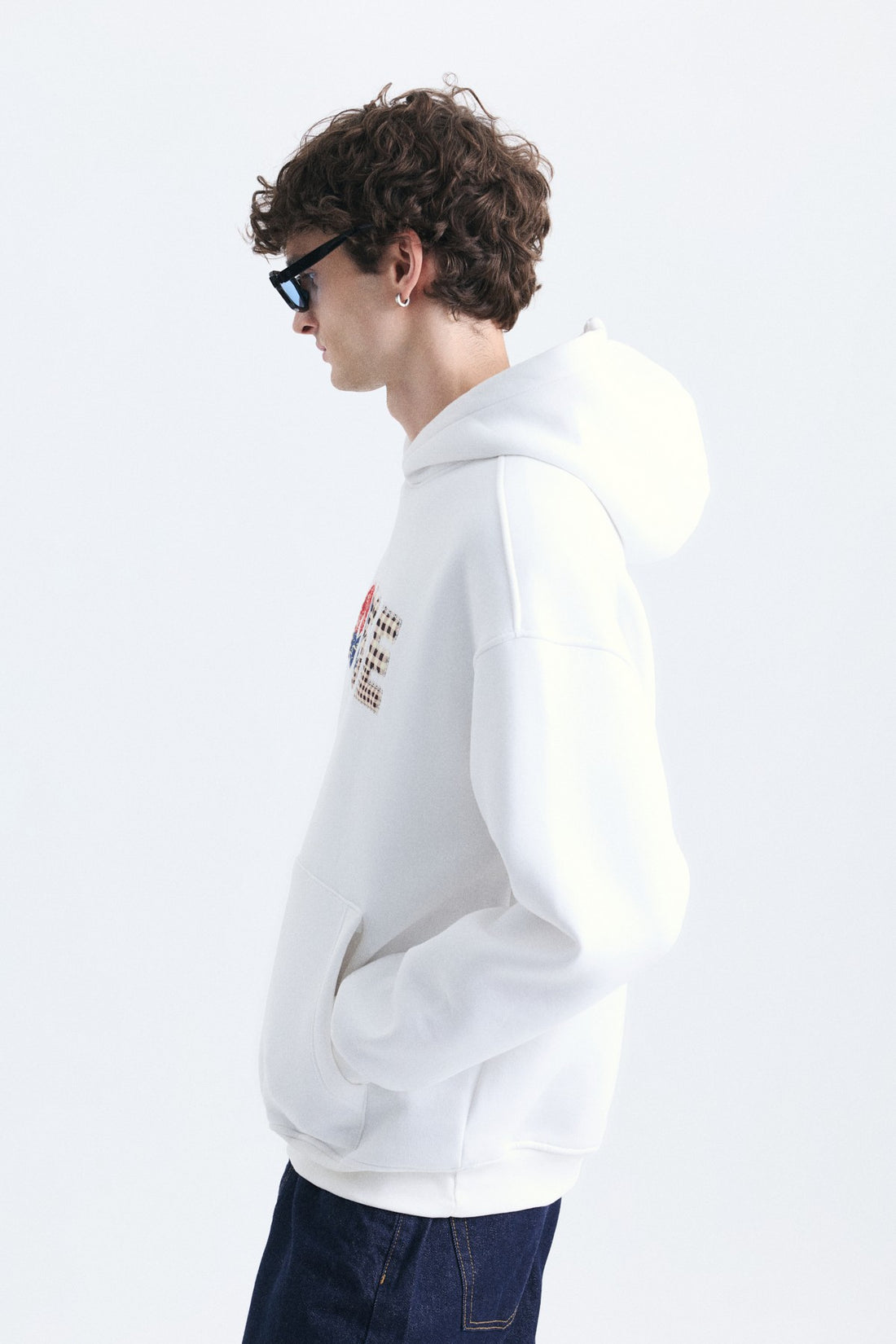 Nakışlı Oversize Kapüşonlu Sweatshirt