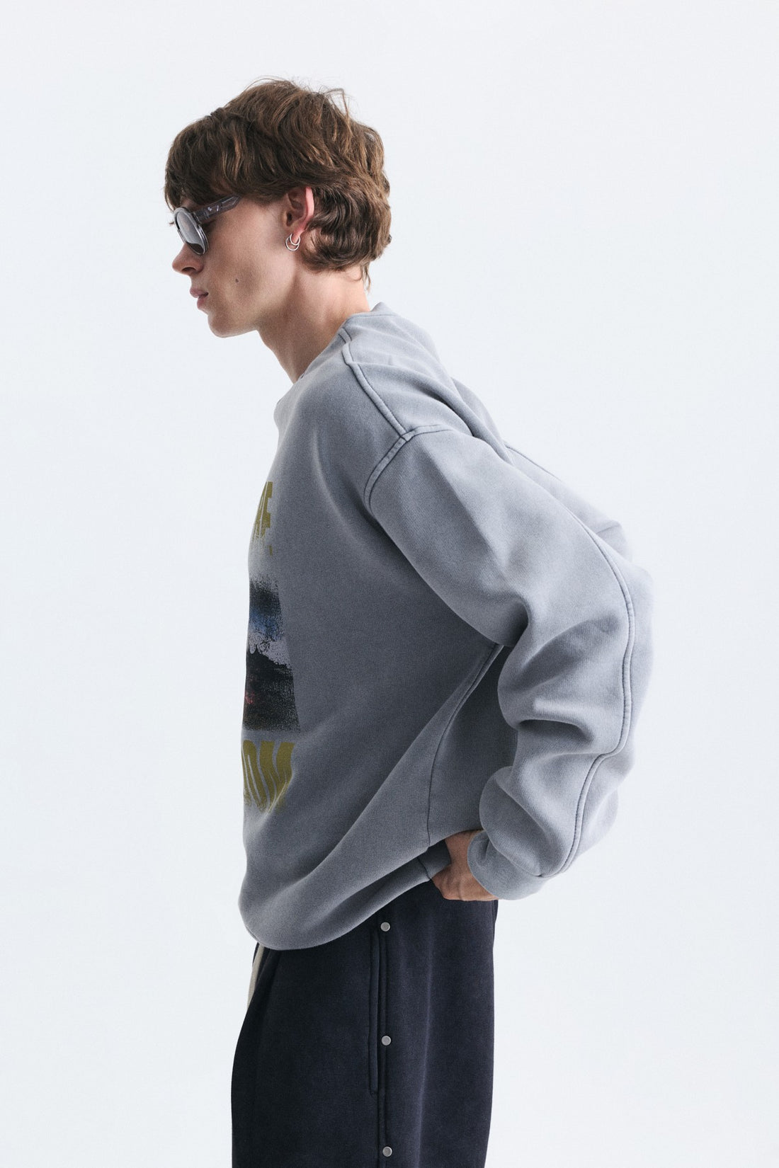 Oversize Yıkamalı Bisiklet Yaka Sweatshirt