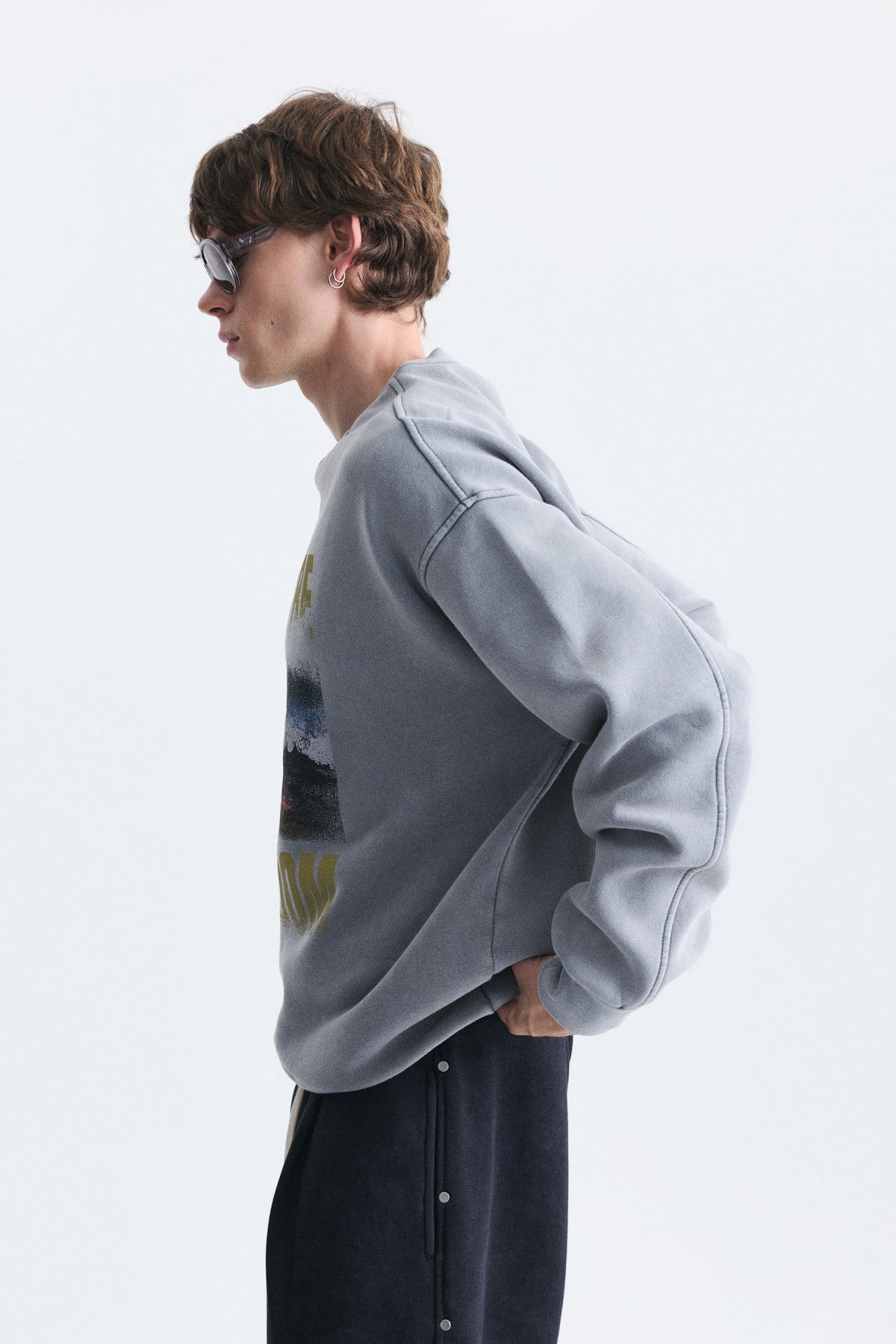 Oversize Yıkamalı Bisiklet Yaka Sweatshirt